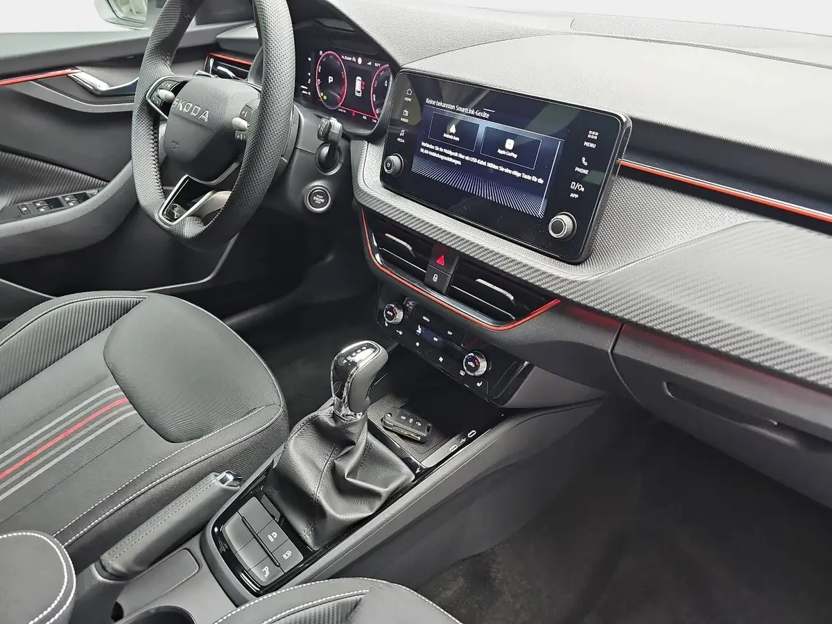 SKODA KAMIQ 1.0 TSI DSG MONTE CARLO LED PANORAMA WINTER KAMERA