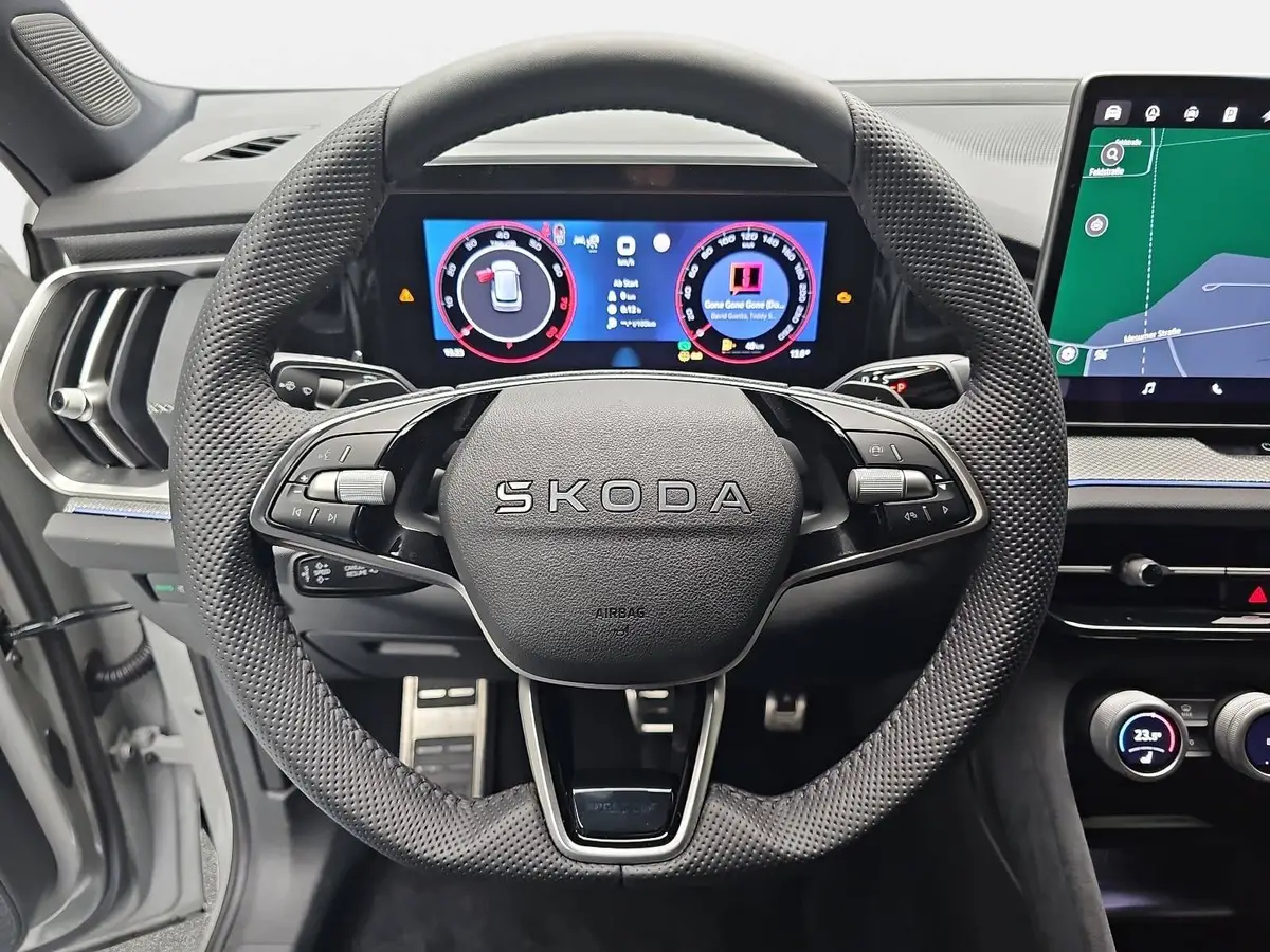 SKODA KODIAQ 1.5 TSI DSG SPORTLINE NAVI LED ACC PANO WINTER AHK