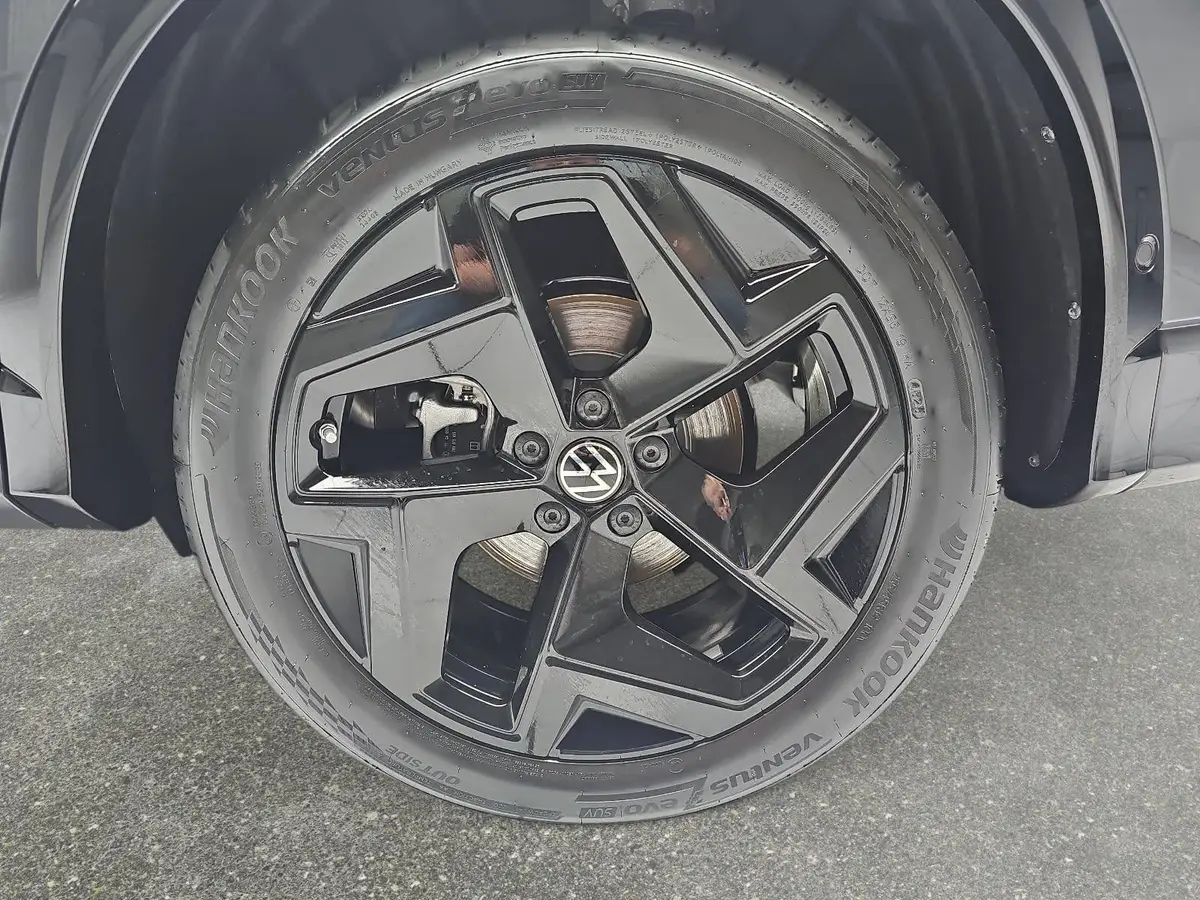 VW TIGUAN 2.0 TDI DSG R-LINE NAVI LED PANO