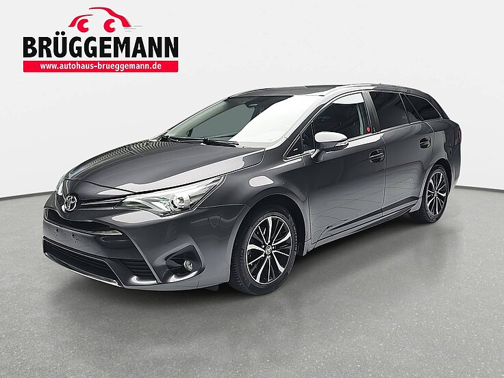 TOYOTA AVENSIS KOMBI 1.8 VVT-I TEAM D NAVI LED KLIMAAUTO SITZH.V.