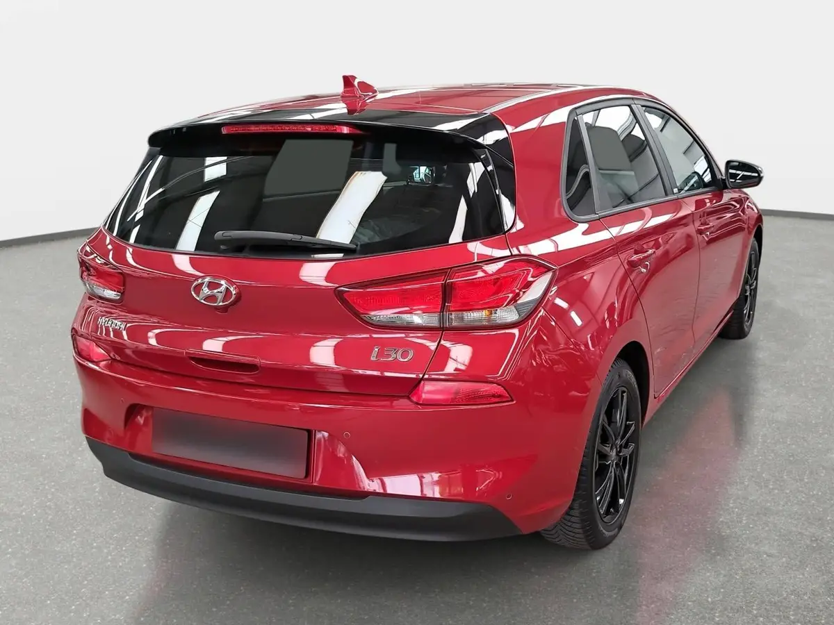 HYUNDAI I30 1.4 YES! GRA WINTER KAMERA
