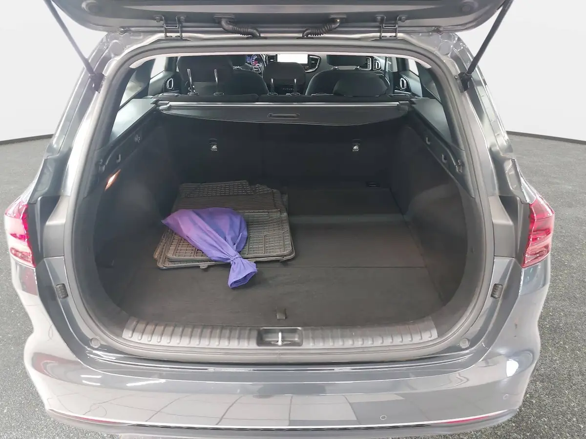 KIA CEED SW 1.4 T-GDI VISION MJ20 KOMFORT NAVI
