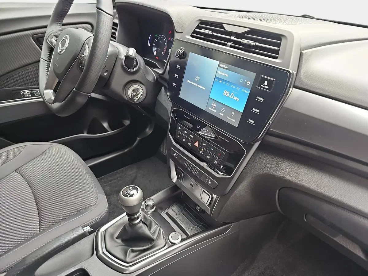 KGM TIVOLI 1.5 T-GDI 2WD ESSENTIAL