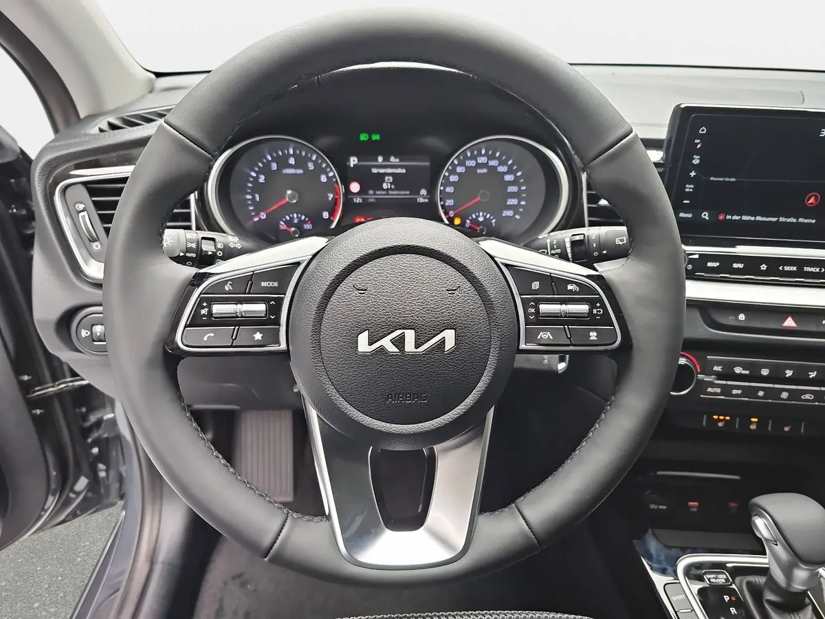 KIA CEED 1.5 T-GDI DCT7 VISION KOMFORT+ SITZH.