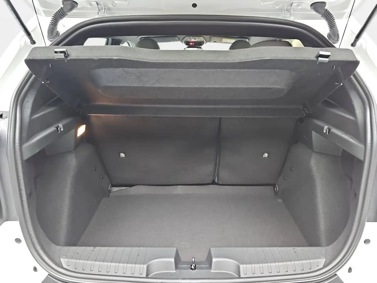 FIAT GRANDE PANDA HYBRID 1.2 EDCT LA PRIMA WINTER PAKET