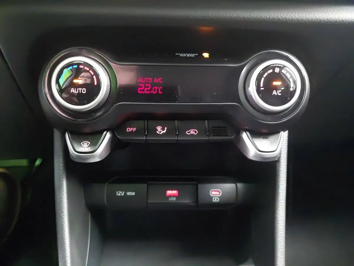 KIA PICANTO 1.0 GDI AUTO. (AMT) SPIRIT MJ26 LED SITZH. NAVI KAMERA