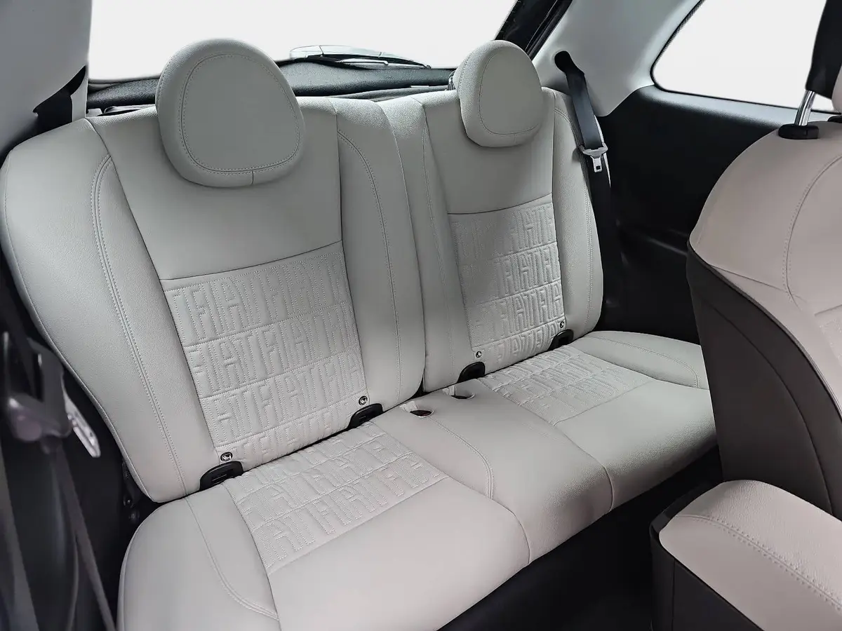 FIAT 500E ELEKTRO 42 KWH LA PRIMA