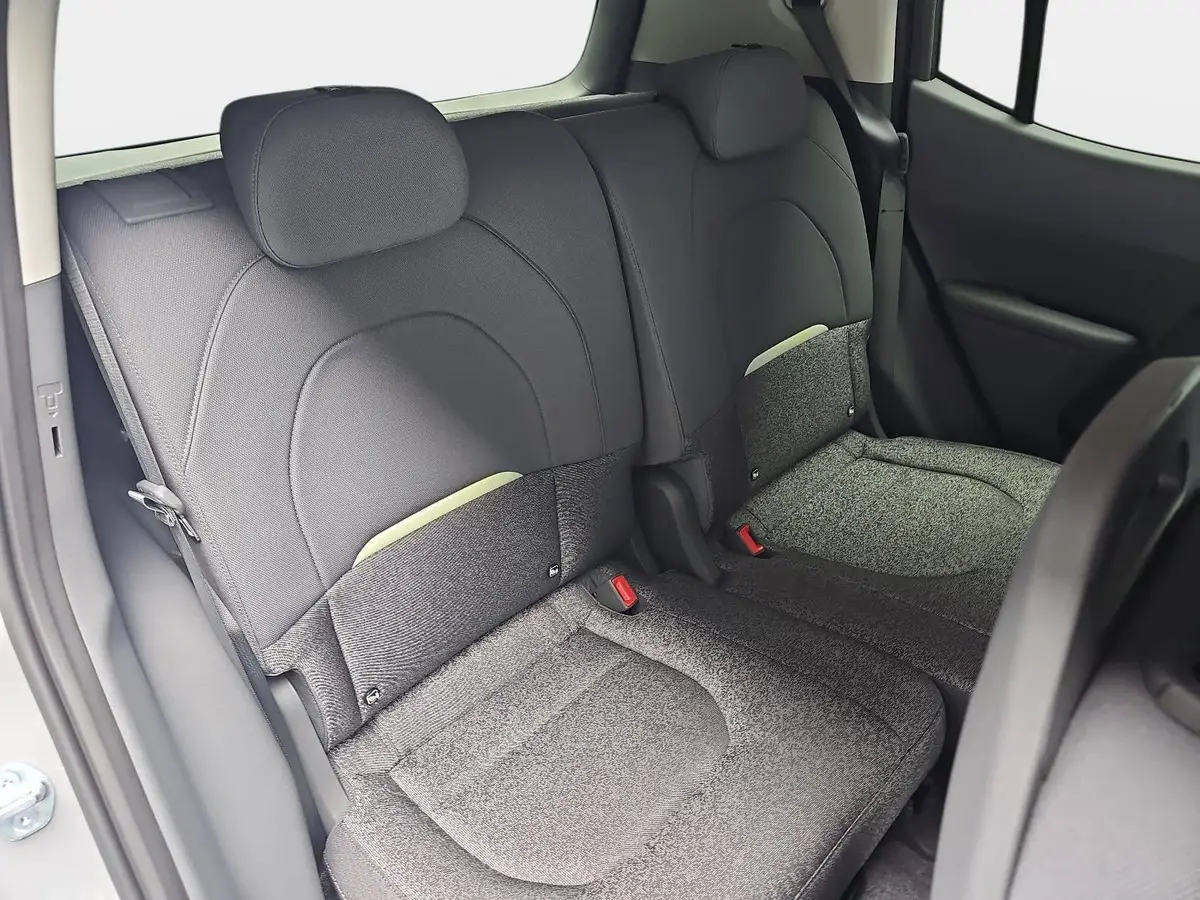 KIA EV2 42.2 KWH EARTH MJ27 4SITZE WINTER-CONNECT TECHN DRIVEWISE-PARK DESIGN