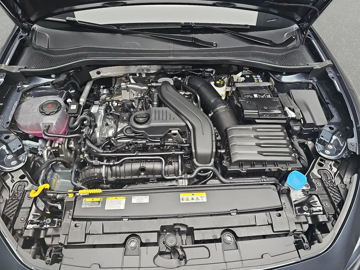 CUPRA LEON ST 1.5 ETSI DSG LED KLIMAAUTO ACC FULL-LINK EL.HECKKL