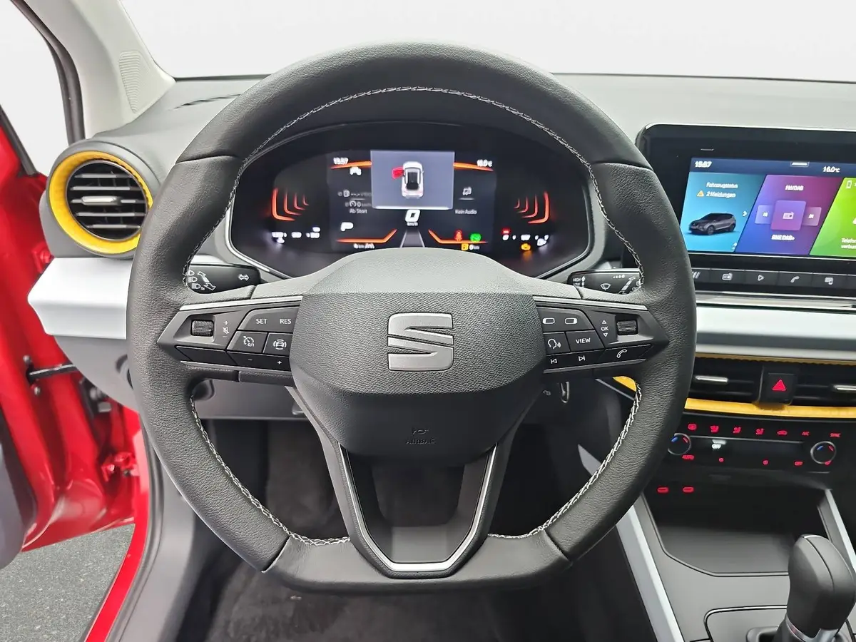 SEAT ARONA 1.0 TSI DSG STYLE LED KLIMAAUTO SMARTLINK PDC LM16