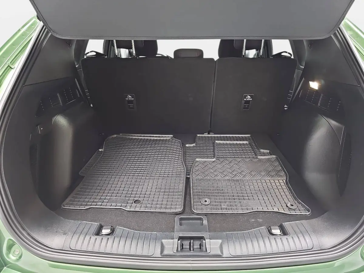 FORD KUGA 1.5 EB AUTO. ST-LINE NAVI LED KLIMAAUTO WINTER SIC