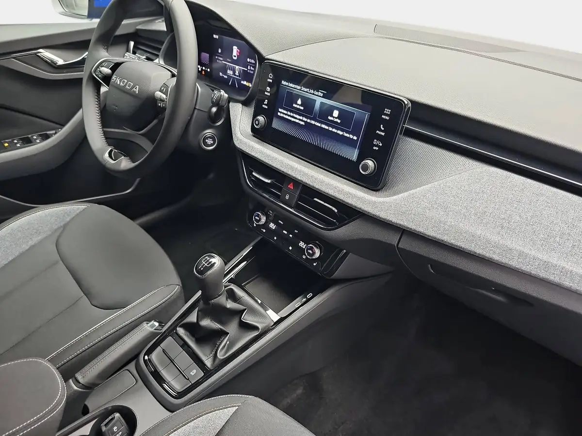 SKODA SCALA 1.0 TSI SELECTION LED KLIMAAUTO PDC