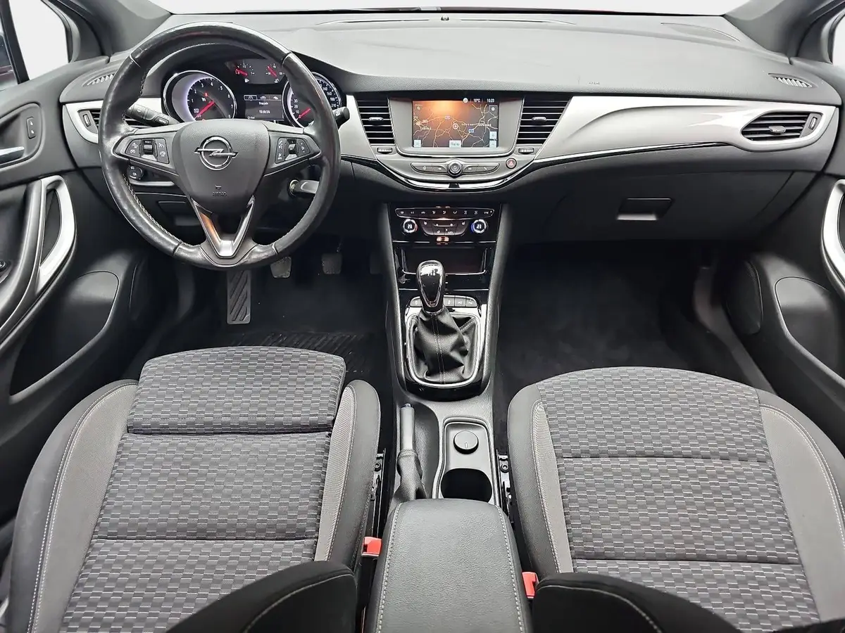 OPEL ASTRA 1.2 TURBO GS LINE NAVI LED KAMERA LM