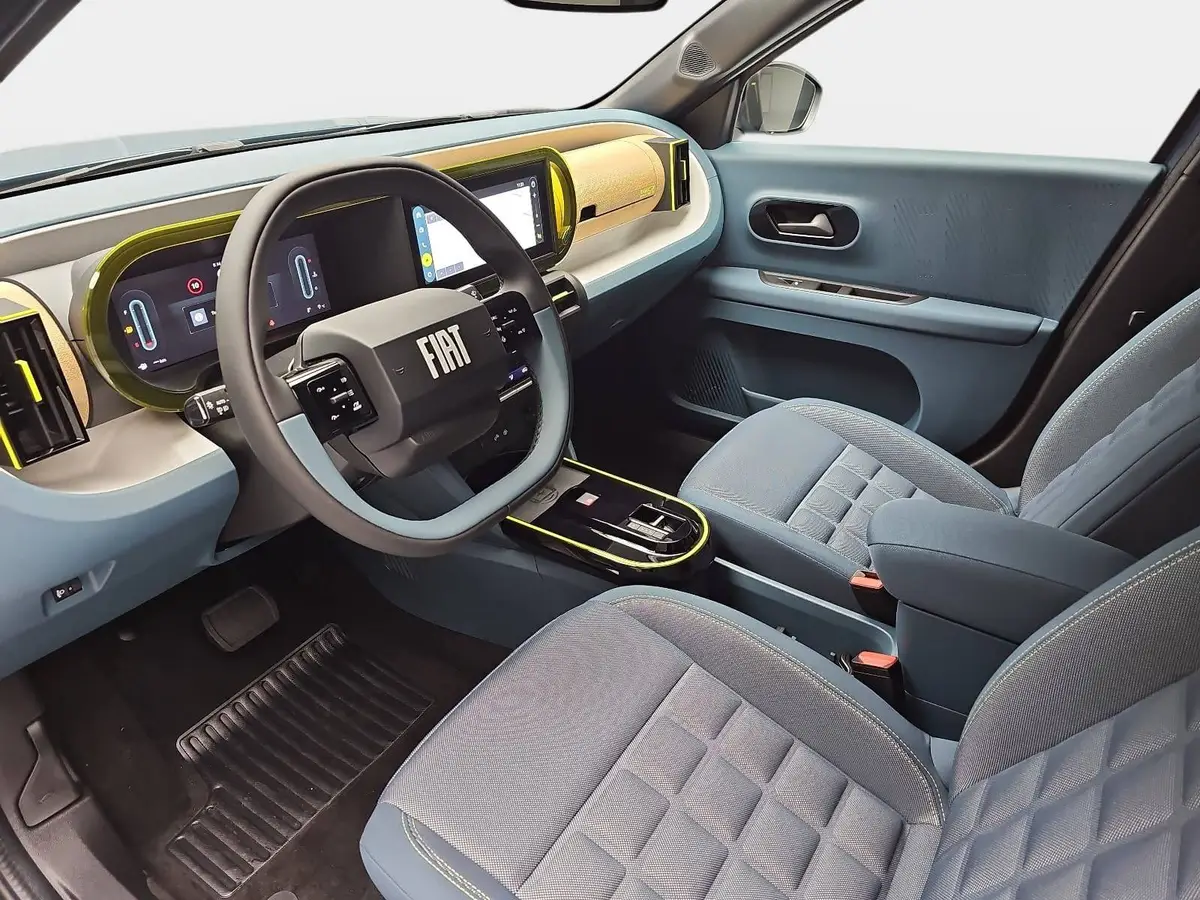 FIAT GRANDE PANDA HYBRID 1.2 EDCT LA PRIMA WINTER PAKET