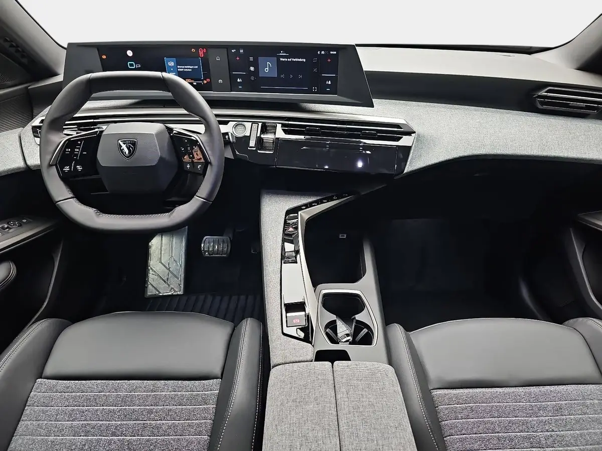 PEUGEOT 3008 1.2 HYBRID 145 E-DSC6 ALLURE LED DAB WINTER AHK LM