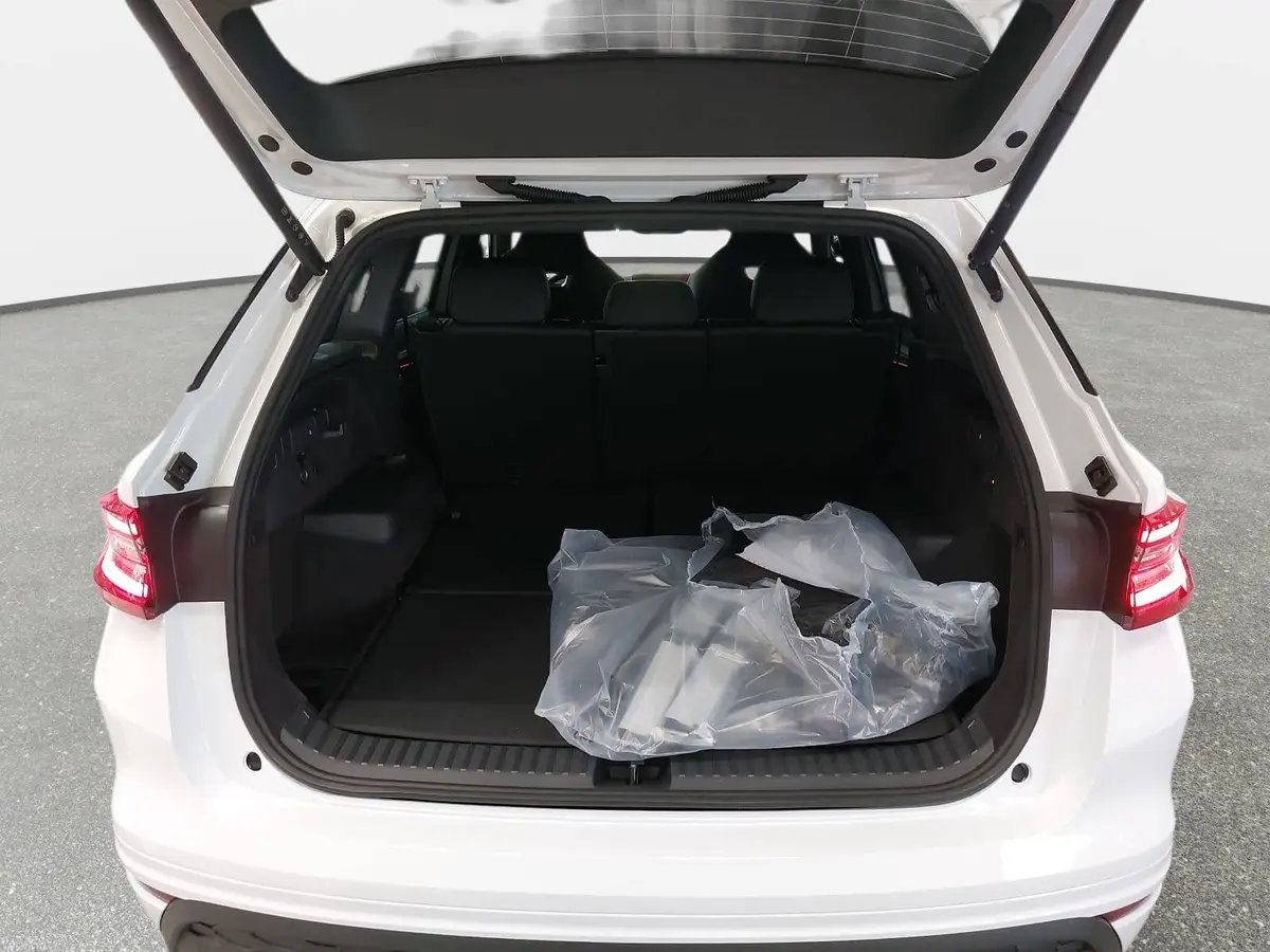 SKODA KODIAQ 1.5 TSI DSG SPORTLINE NAVI LED ACC PANO WINTER AHK