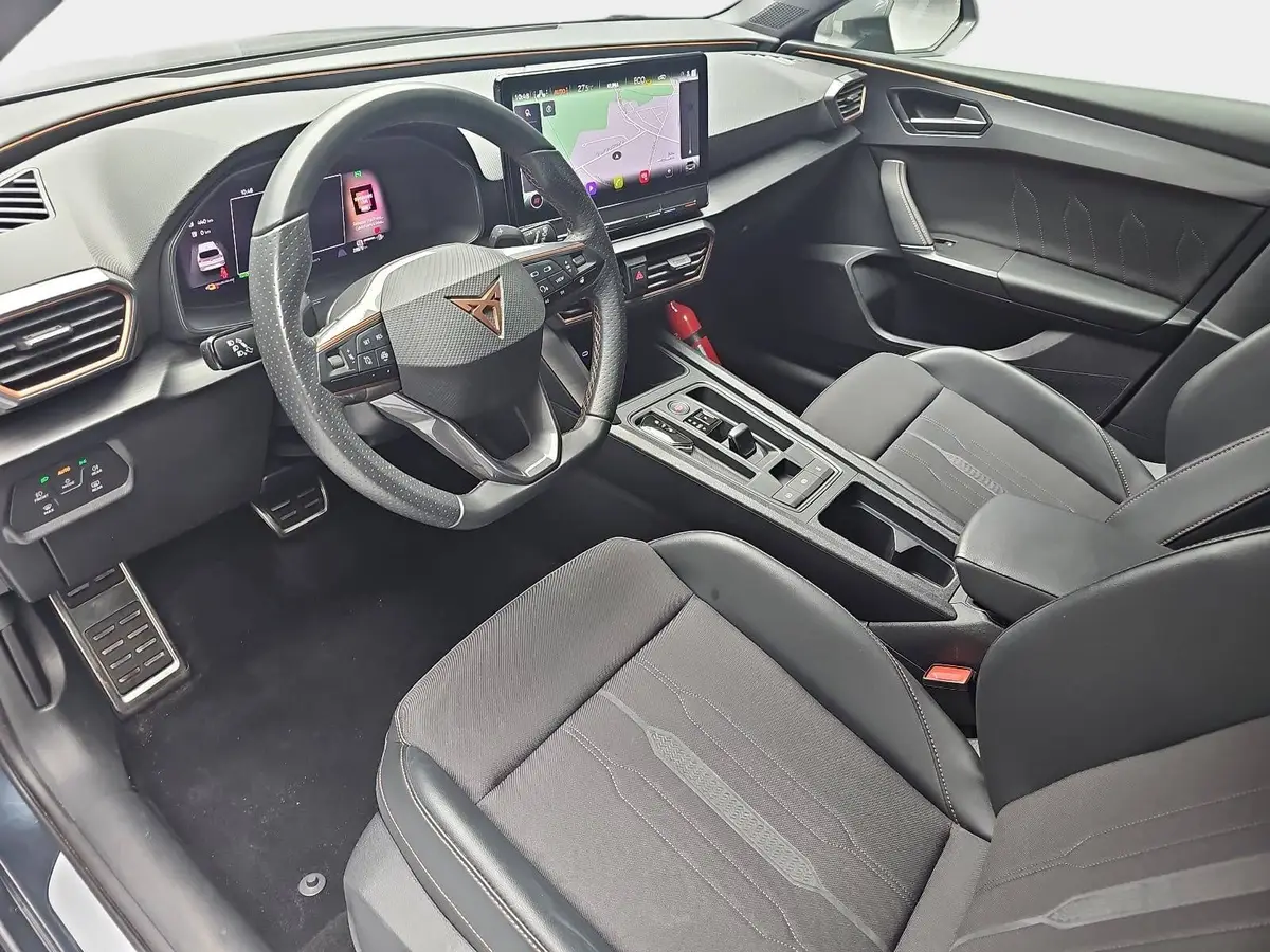 CUPRA LEON ST 1.4 E-HYBRID DSG LED DCC