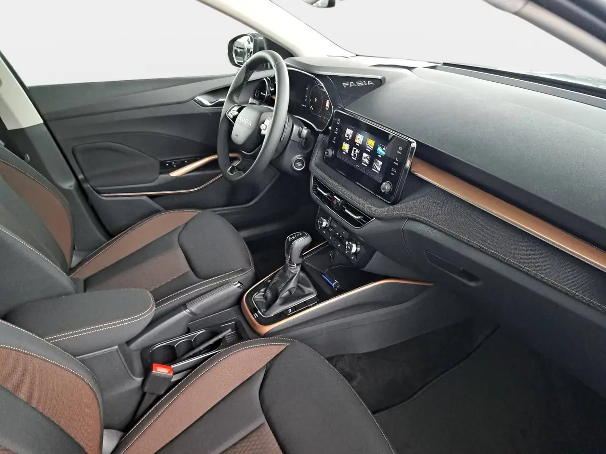 SKODA FABIA 1.0 TSI DSG 130 JAHRE PREMIUM LED KAMERA LM16