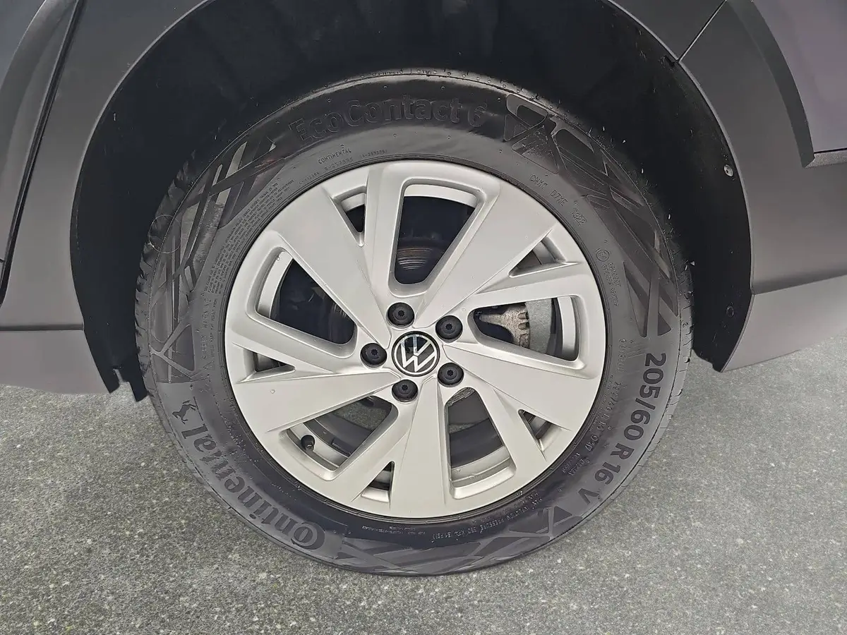 VW TAIGO 1.0 TSI DSG LIFE NAVI LED ACC PDC AHK