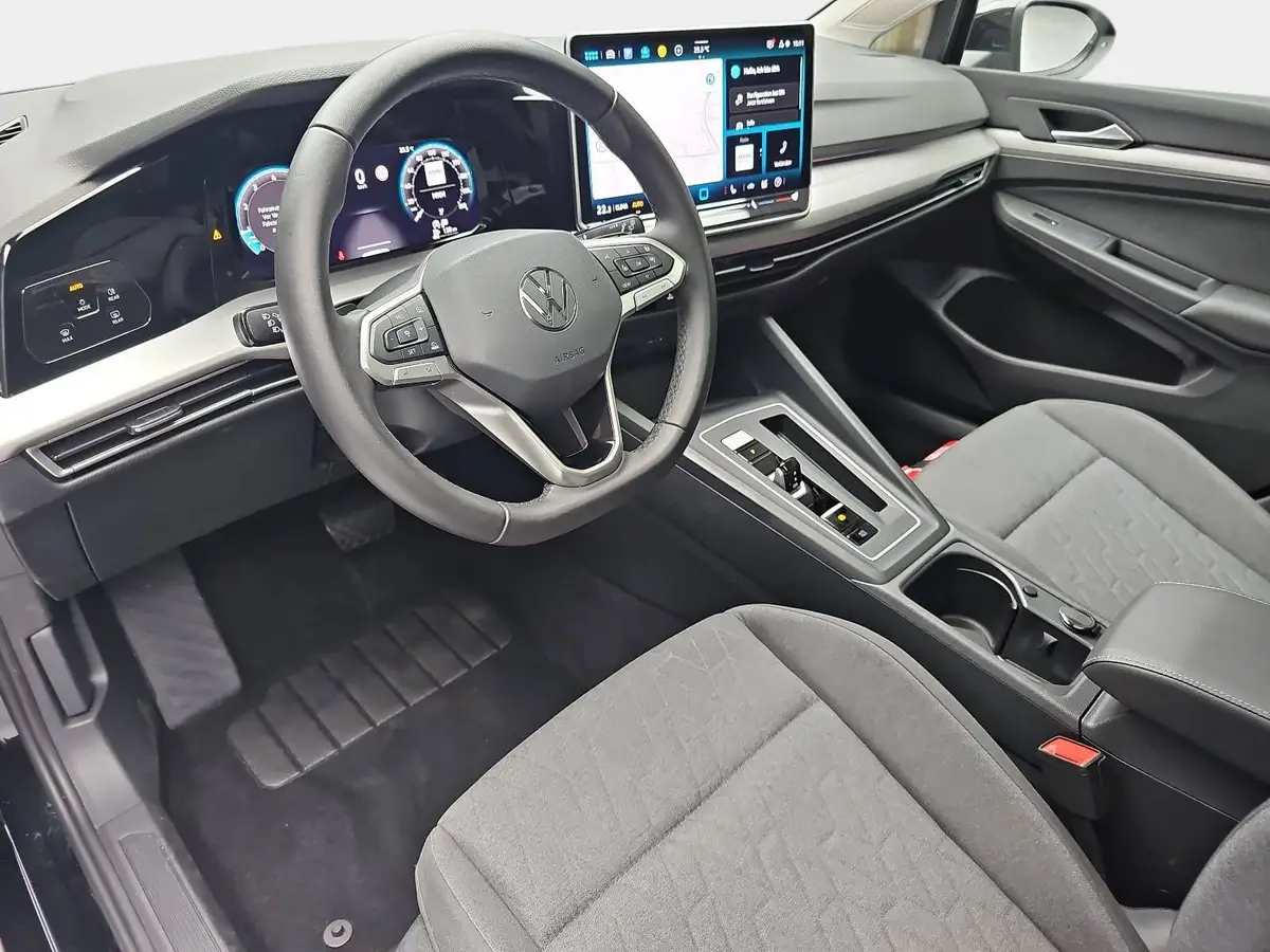 VW GOLF 1.5 ETSI DSG LIFE NAVI LED ACC