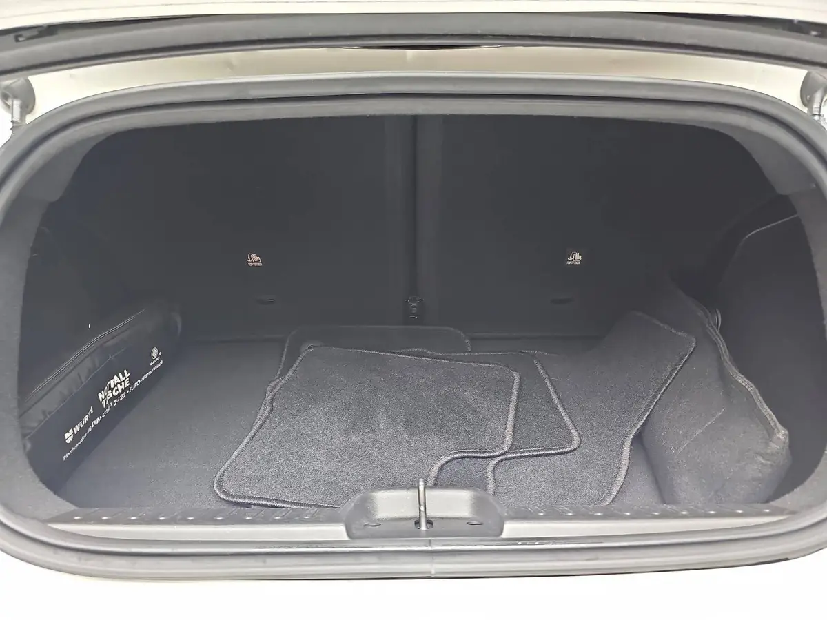 FIAT 500C ELEKTRO 42 KWH KOMFORT PAKET, 16-ZOLL LM-FELGEN