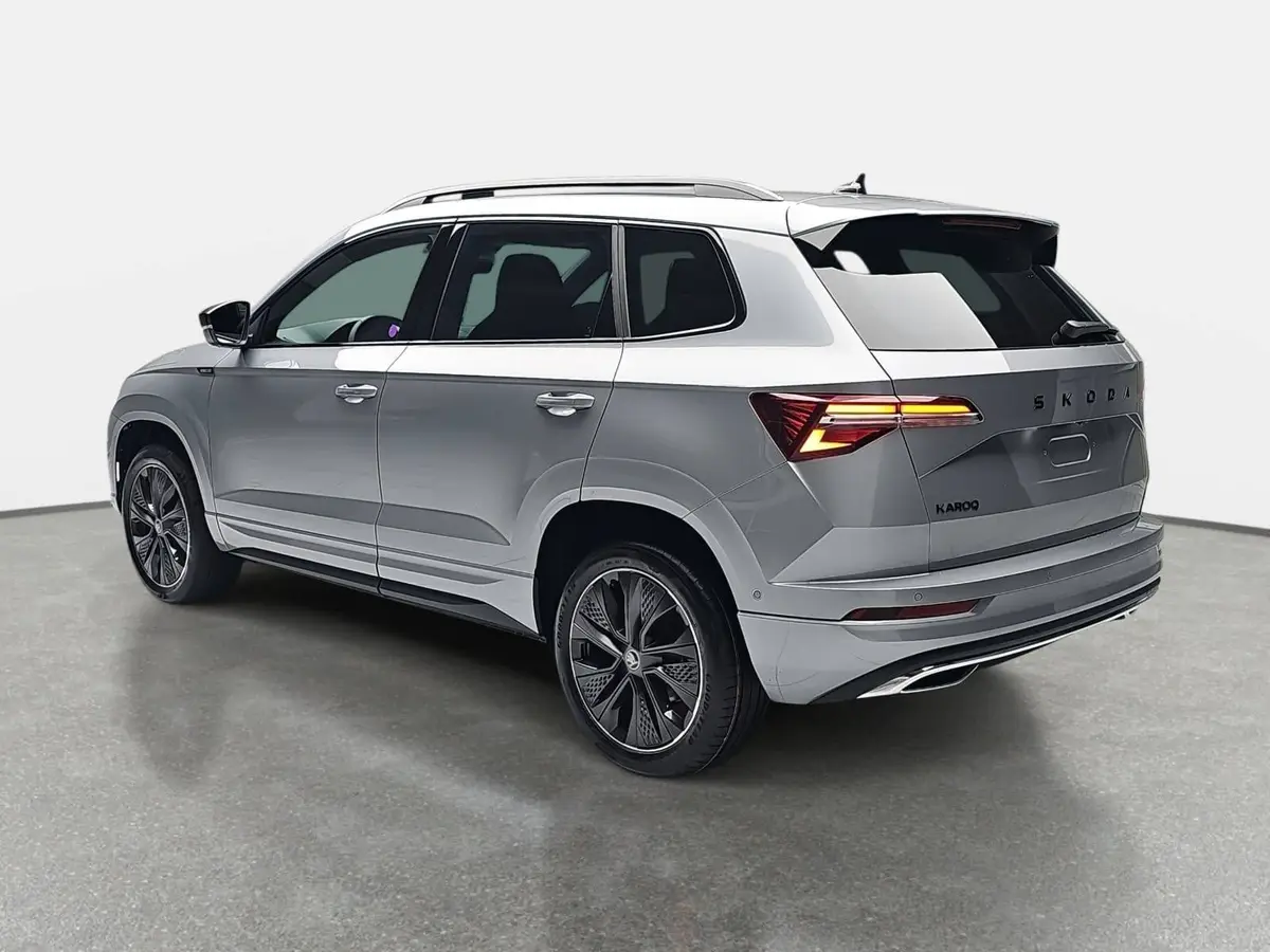 SKODA KAROQ 1.5 TSI DSG SPORTLINE NAVI LED AHK