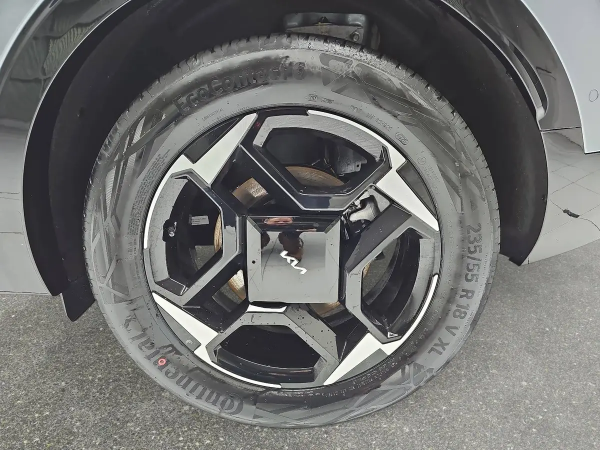 KIA SPORTAGE 1.6 T-GDI 150 2WD DCT SPIRIT MJ26 LEDER DRIVEWISE SOUND