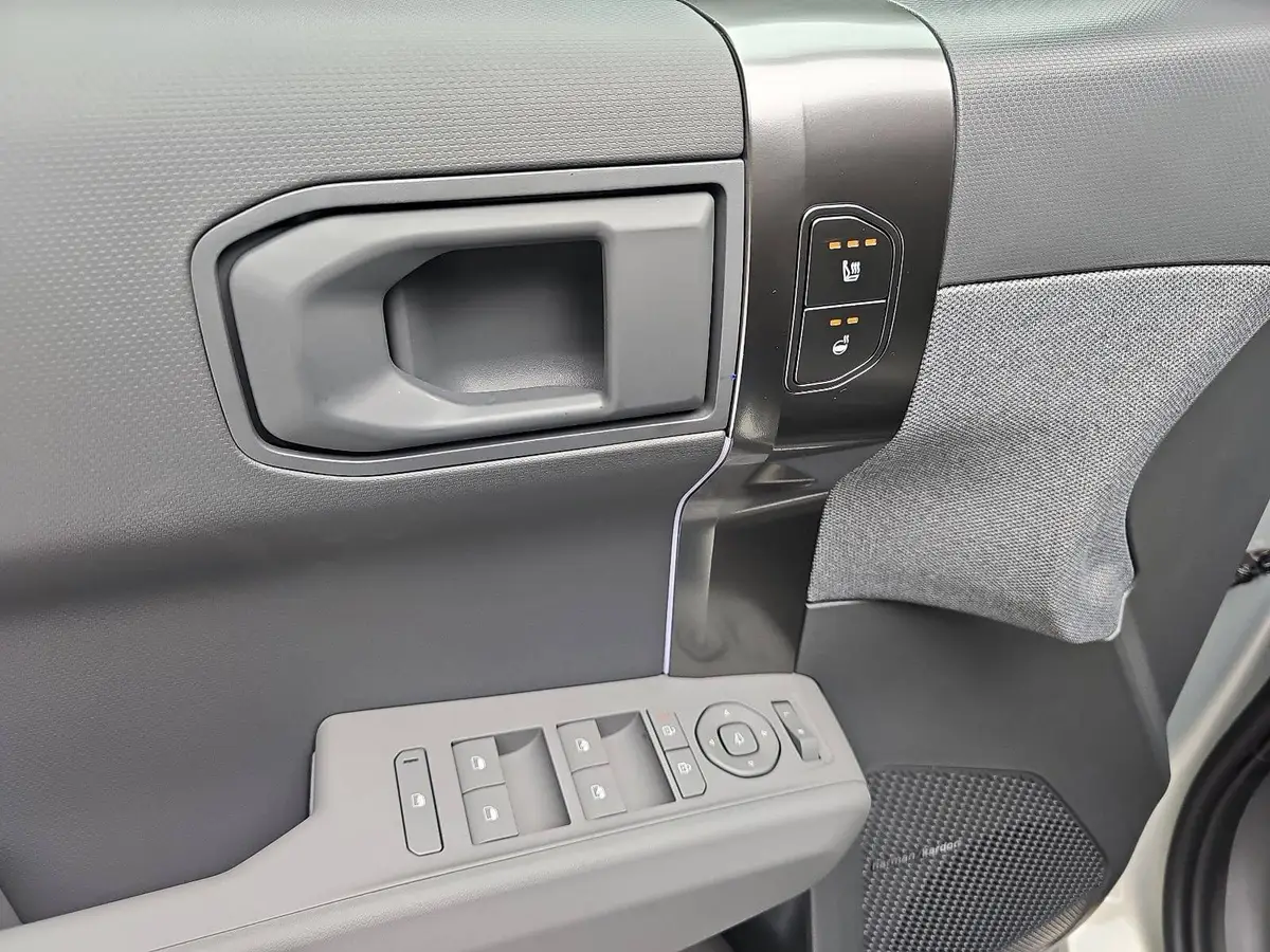 KIA EV3 81.4 KWH EARTH MJ26 WINTER BUSIN. UPGRADE DRIVEWISE-PARK DESIGN SOUND