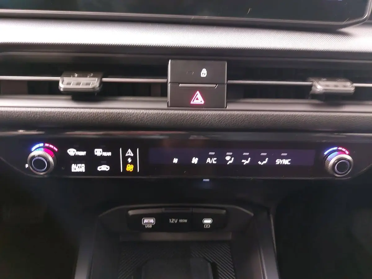 KIA XCEED 1.6 T-GDI 150 DCT SPIRIT MJ27 SOUND
