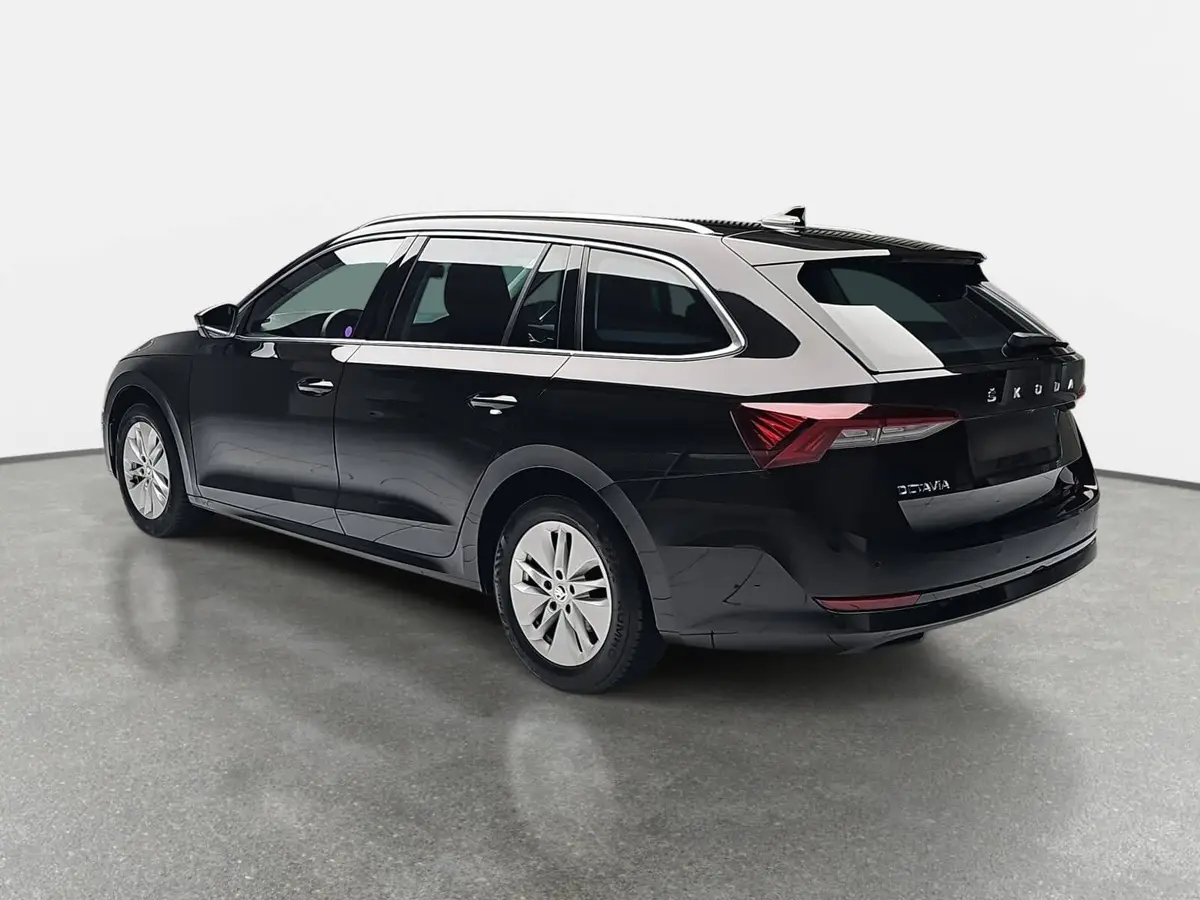 SKODA OCTAVIA COMBI 1.0 TSI AMBITION NAVI LED LM