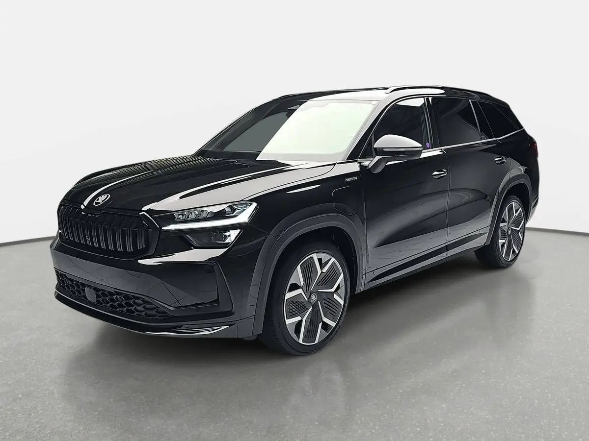 SKODA KODIAQ 1.5 TSI DSG IV PHEV SPORTLINE AHK PANO LM