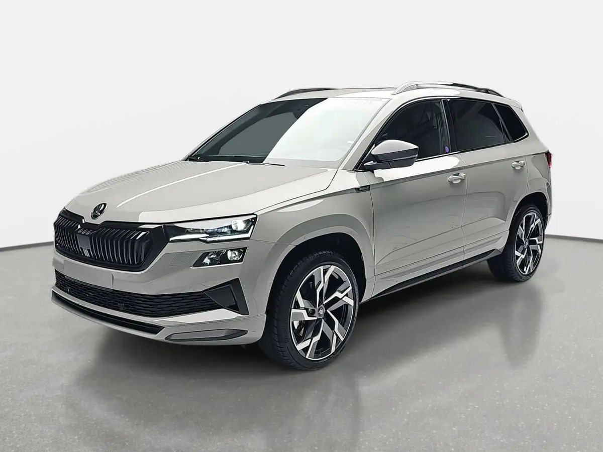 SKODA KAROQ 2.0 TSI DSG SPORTLINE 4X4 AHK PANO