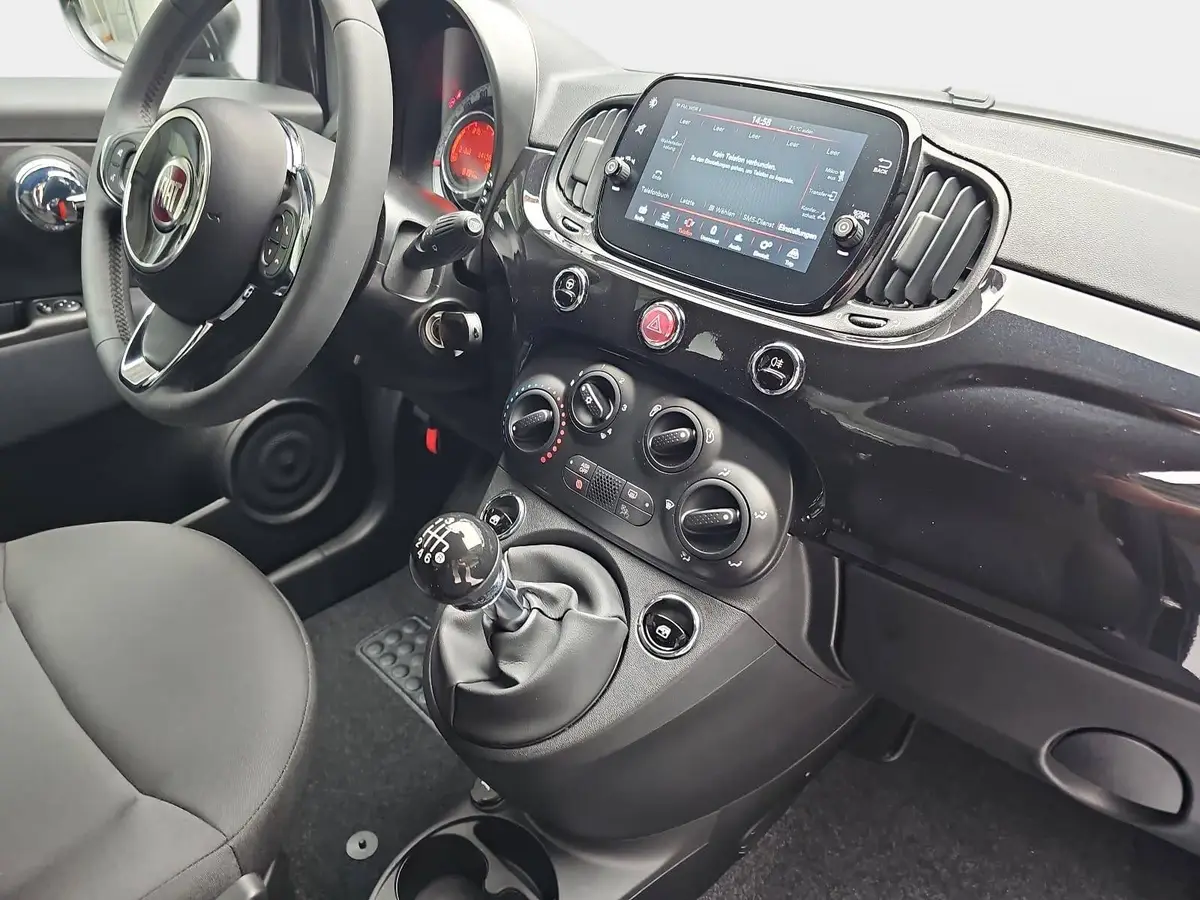 FIAT 500 1.0 GSE HYBRID ALLWETTERREIFEN APP CONNECT