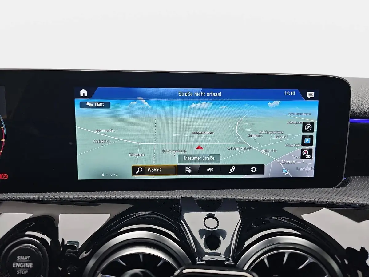 MERCEDES-BENZ A 220 DCT AMG LINE WINTER LED LM