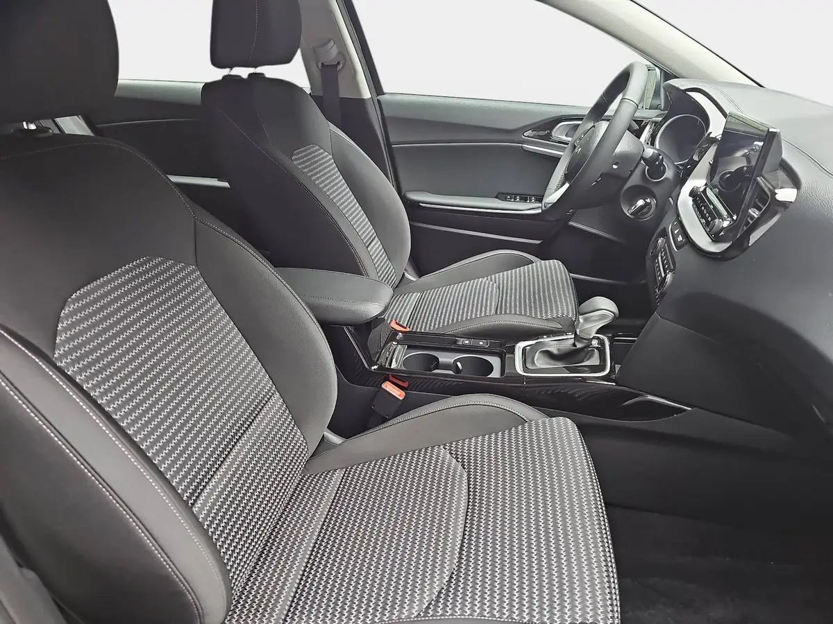 KIA CEED 1.5 T-GDI DCT7 VISION KOMFORT+ SITZH.