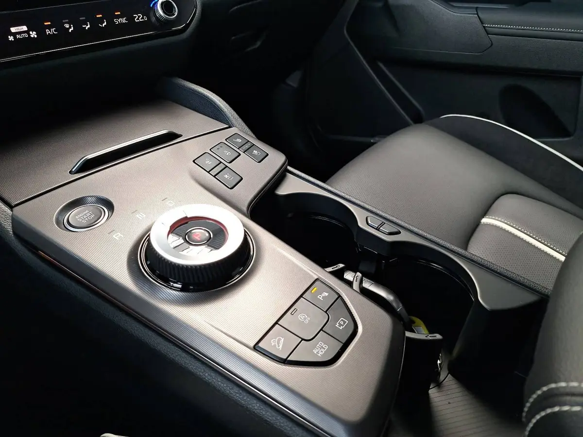 KIA SPORTAGE 1.6 T-GDI 150 2WD DCT GT-LINE MJ26 DRIVEWISE SOUND