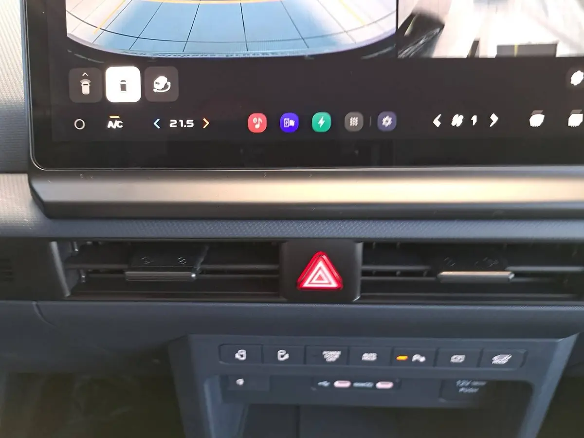 KIA PV5 PASSENGER 71.2 KWH ELITE MJ26 WP SMART-PAKET POWER-PAKET COMFORT-PAKET ALLWETTER