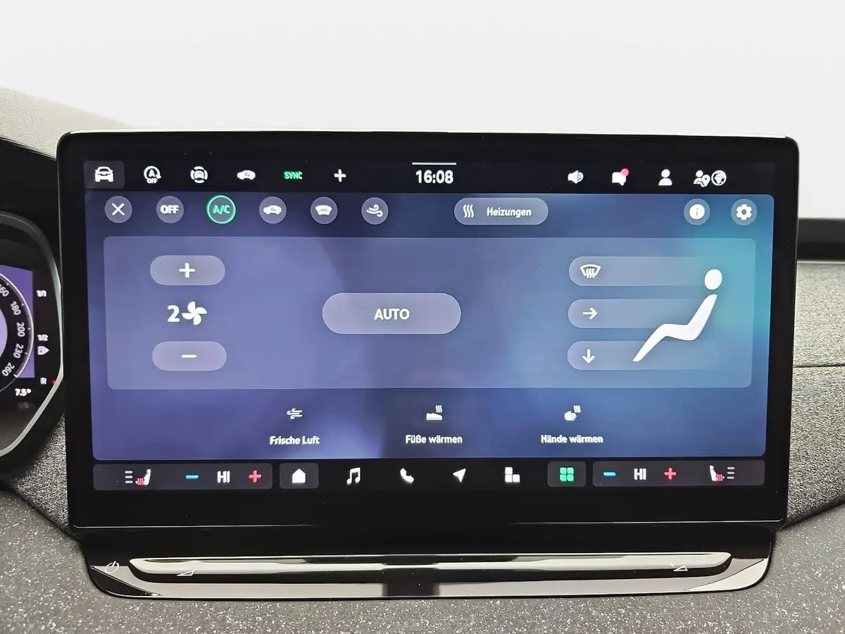 SKODA OCTAVIA COMBI 1.5 TSI ETEC DSG SELECTION NAVI LED ACC WINTER KA