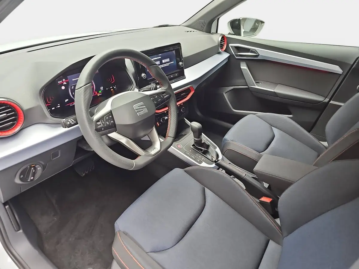 SEAT ARONA 1.0 TSI DSG FR LED ACC SICHT SPUR WINTER KAMERA LM