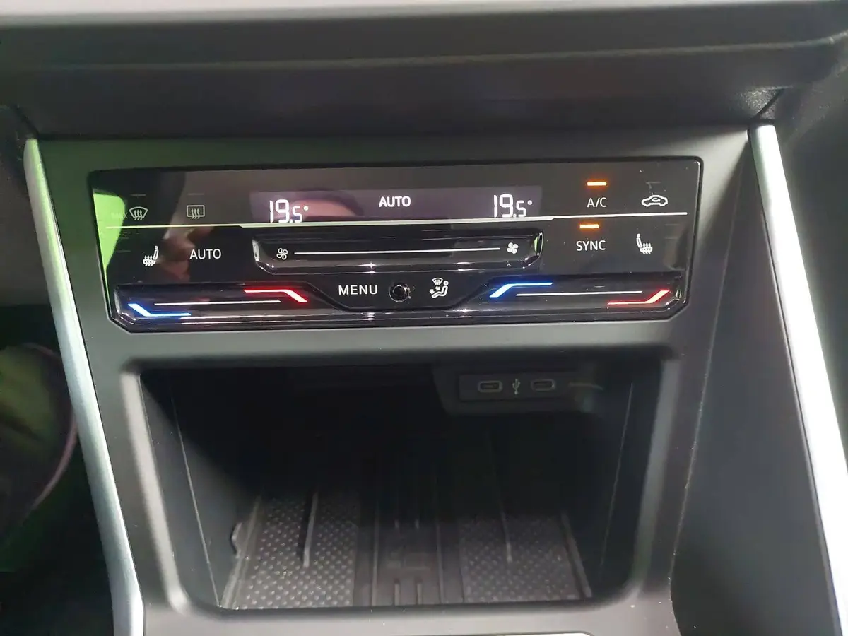 VW POLO 1.0 TSI DSG GOAL NAVI LED APP-CONNECT