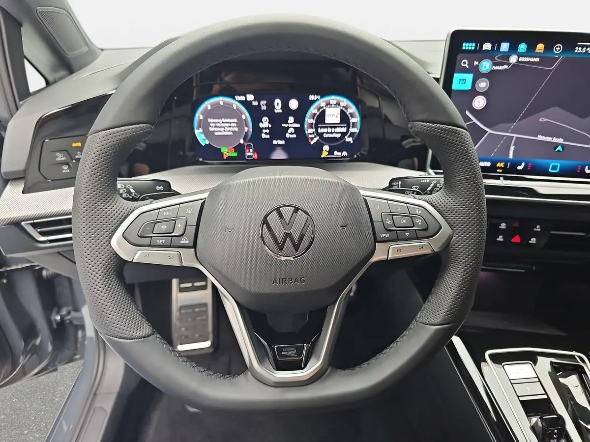 VW GOLF 1.5 ETSI DSG VIII R-LINE NAVI MATRIX-LED