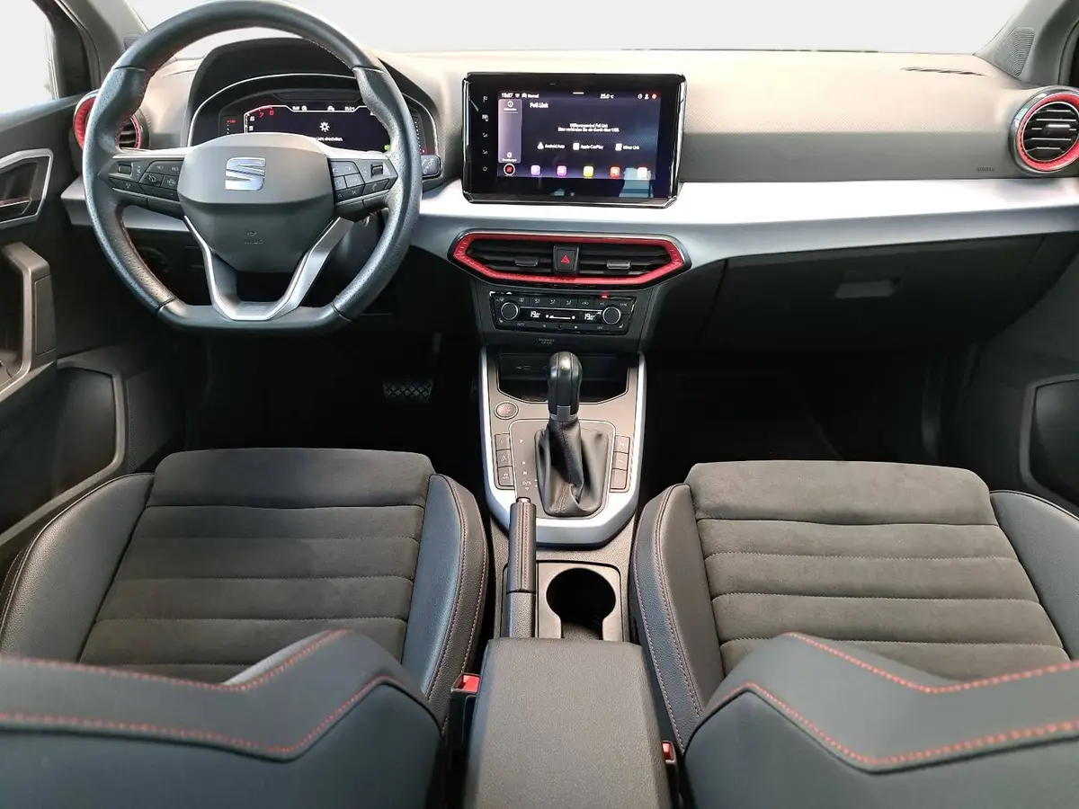 SEAT ARONA 1.0 TSI DSG FR LED ACC WINTER NAVI GJR