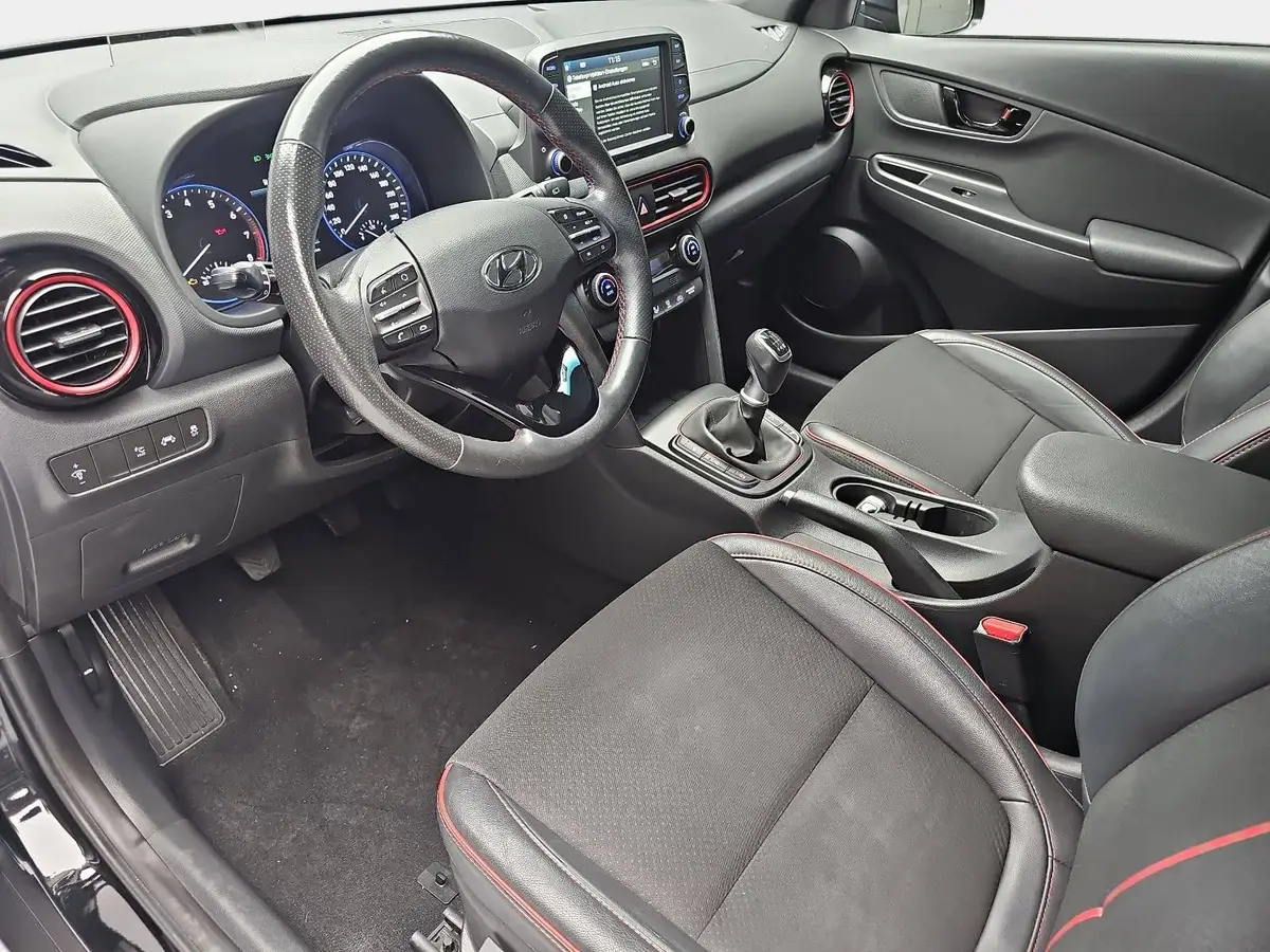 HYUNDAI KONA 1.0 T-GDI ADVANTAGE GRA WINTER HUD