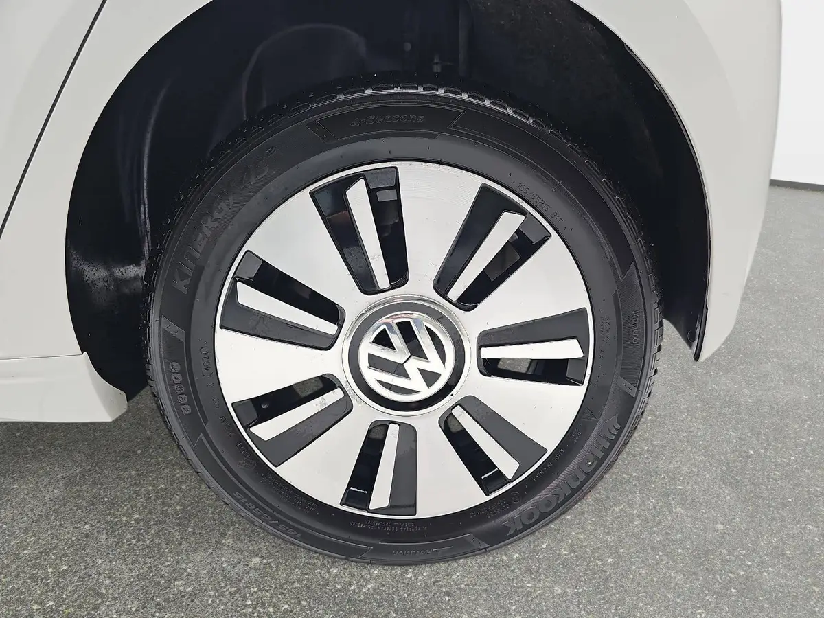 VW E-UP! AUTO. MOVE KLIMA WINTERPAKET LM15