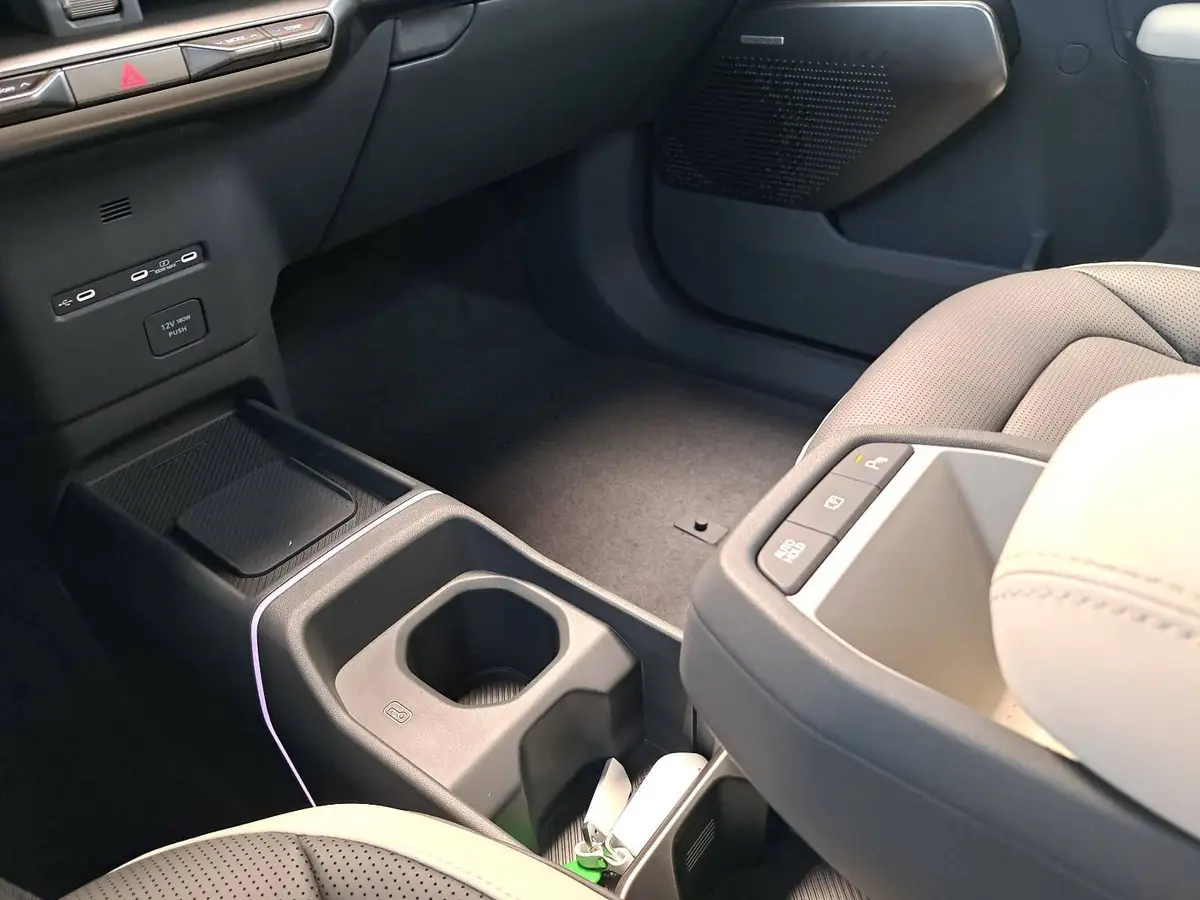 KIA EV2 61.0 KWH GT LINE MJ27 WINTER-CONNECT TECHNOLOGY DRIVEWISE-PARK KOM GD