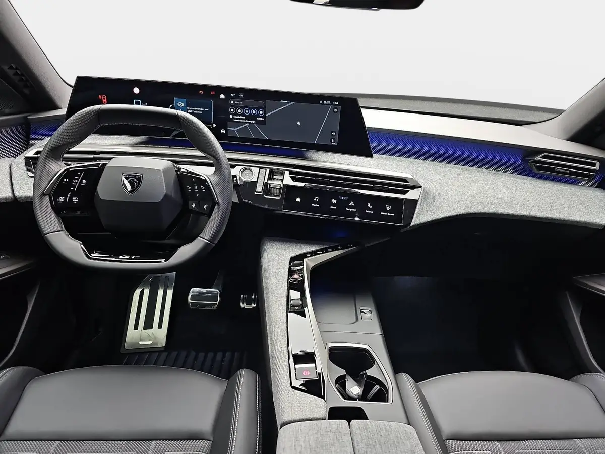 PEUGEOT 3008 1.2 HYBRID 145 E-DSC6 GT NAVI KLIMA LED AHK LM19