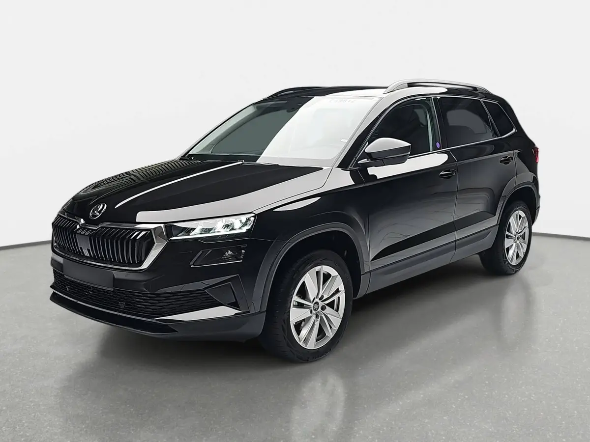 SKODA KAROQ 1.5 TSI DSG SELECTION NAVI LED ACC WINTER KAMERA A