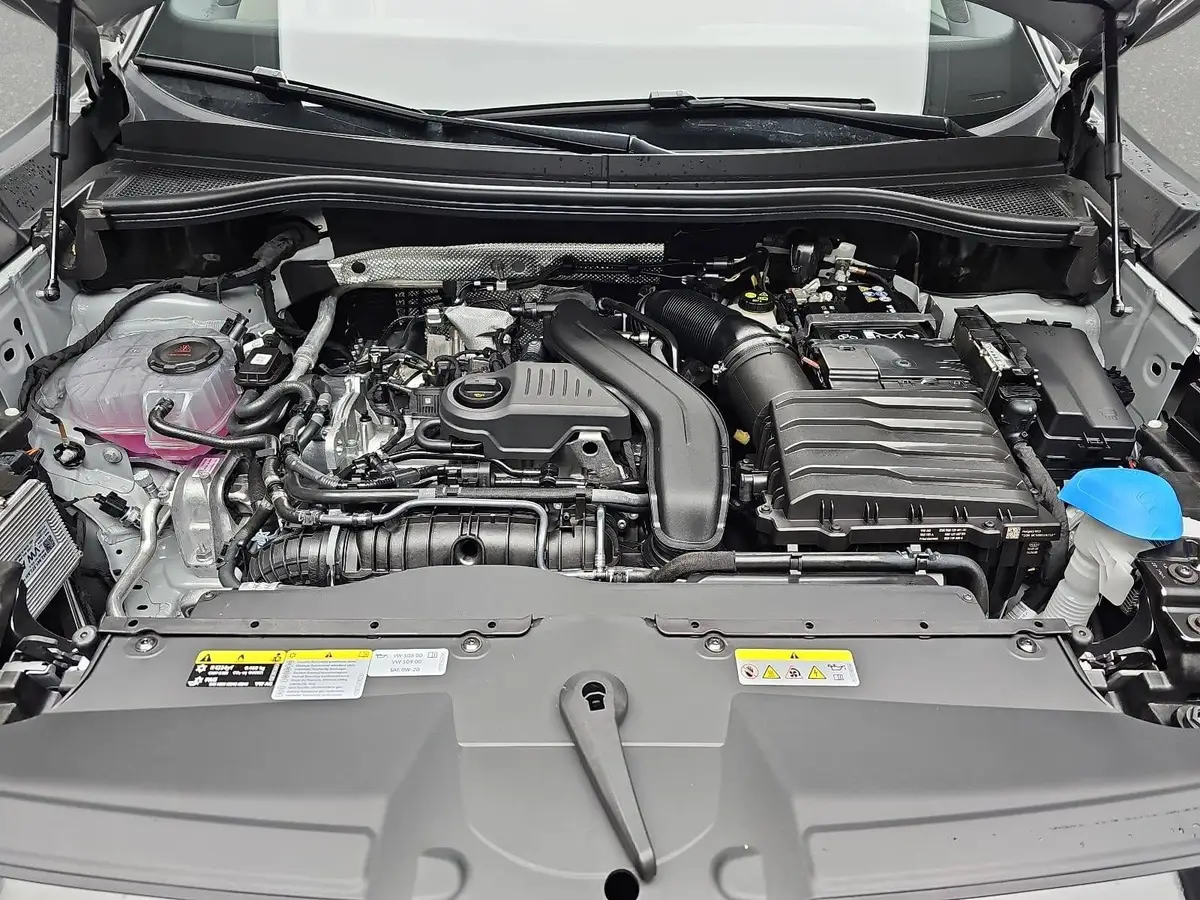 SKODA KODIAQ 1,5 TSI DSG SPORTLINE NAVI LED ACC WINTER KAMERA A