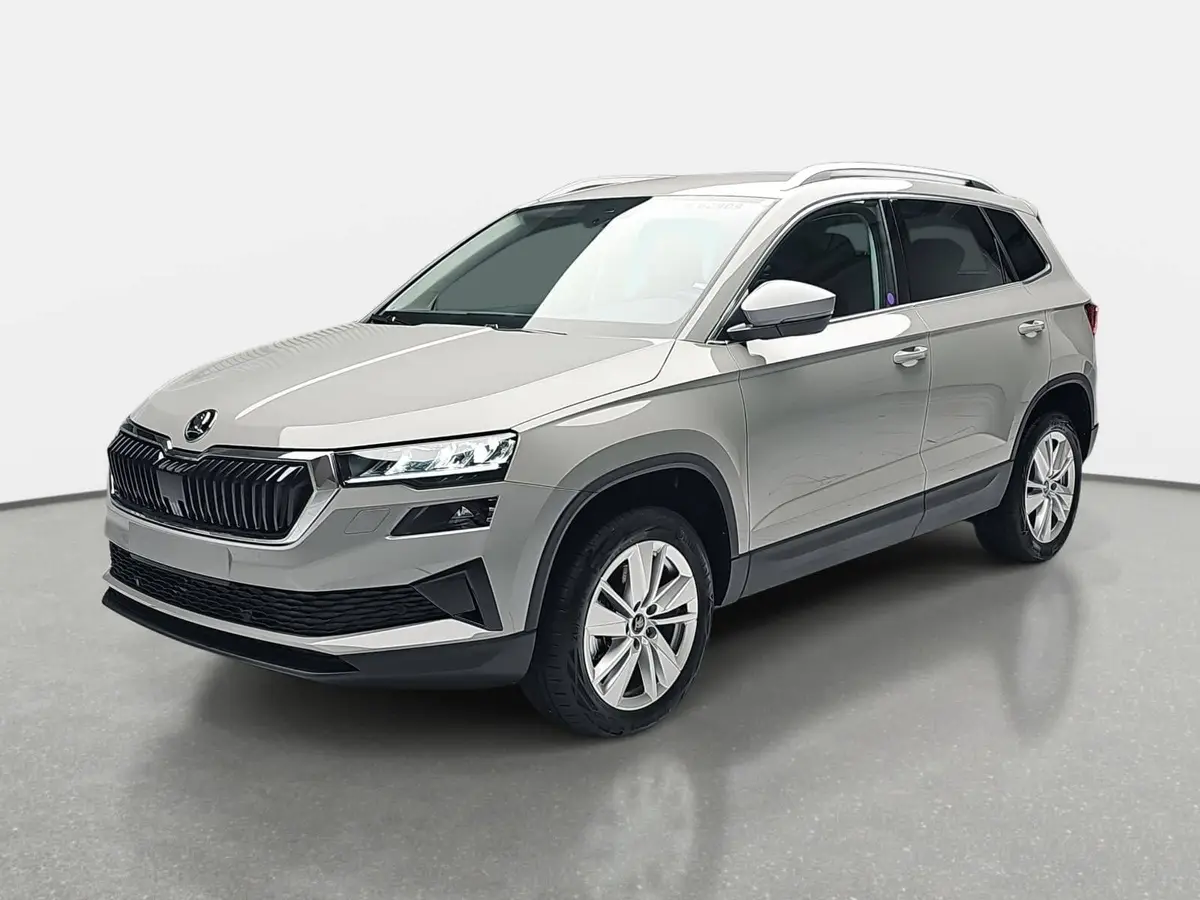 SKODA KAROQ 2.0 TDI DSG DRIVE NAVI LED AHK LM