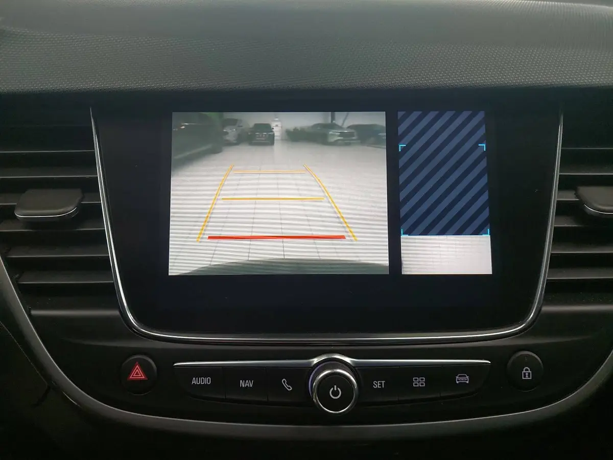 OPEL CROSSLAND 1.2 TURBO ELEGANCE TEMPO WINTER ALLWETTER